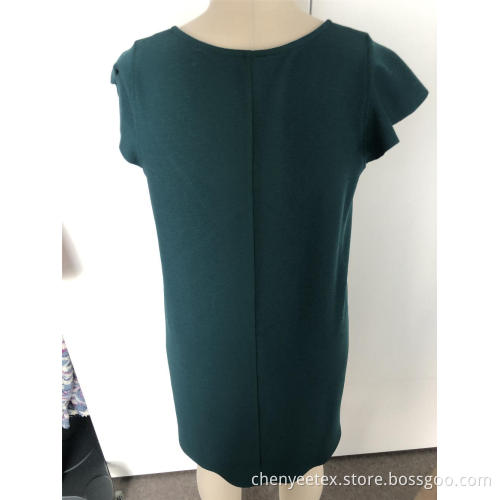 Gaun ramping V-neck dengan lipatan
